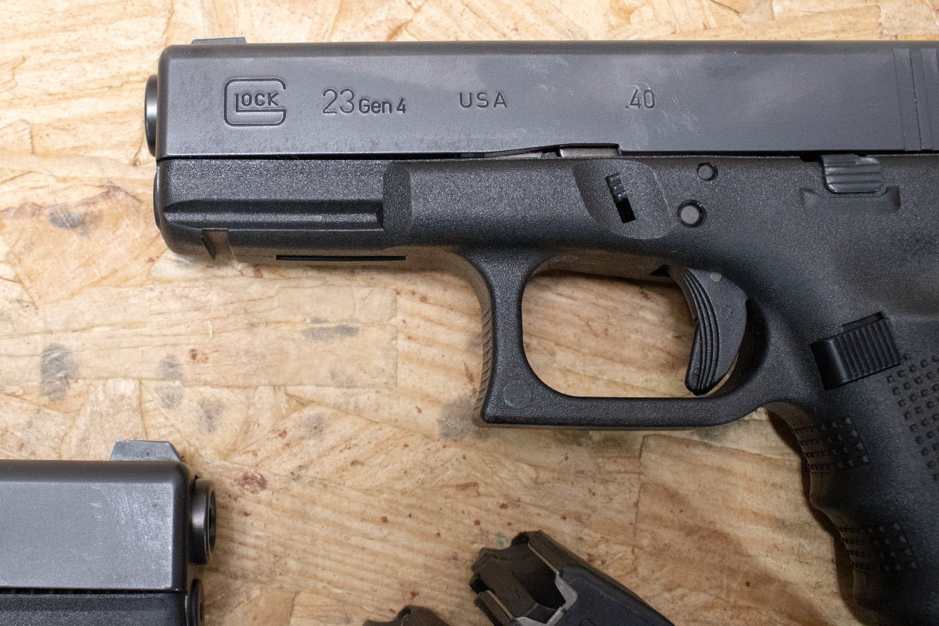 GLOCK 23 Gen4 40 S&W USA Police Trade-In Pistols with Two Magazines (Very Good Condition)
